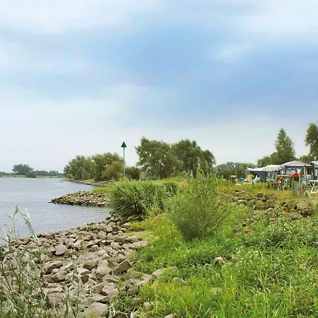 Holiday Scherpenhof.3 Holiday home Terwolde